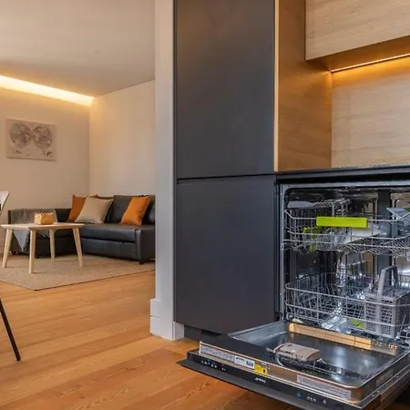 First Avenida Ii Apartamento *