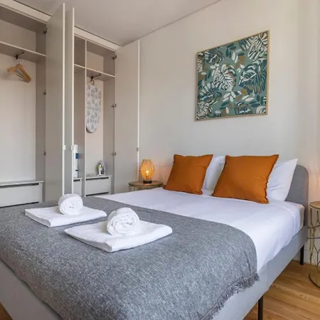 First Avenida Ii * ליסבון