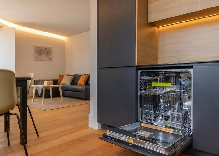 First Avenida Ii 公寓 *