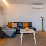 First Avenida Ii Appartement *